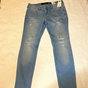 Hollister Low Rise super Skinny jeans